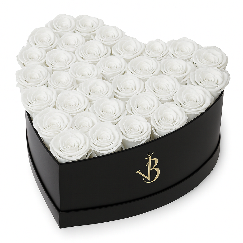 Coffret en forme de cœur avec 30 roses éternelles
